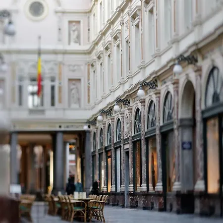 Des Galeries Hotel